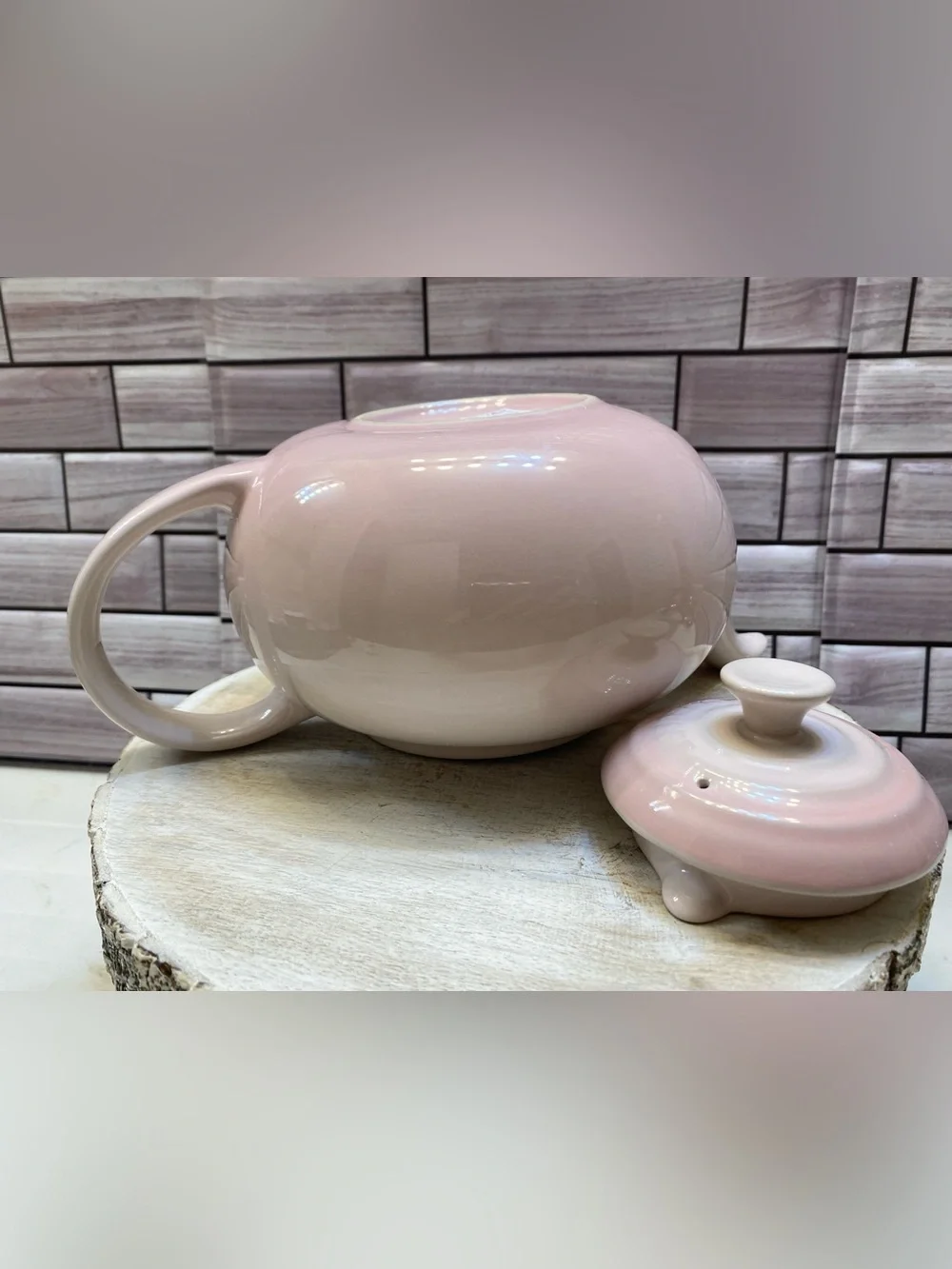 Le Creuset ❤️Teapot 1.3L Teapot Shell Pink New